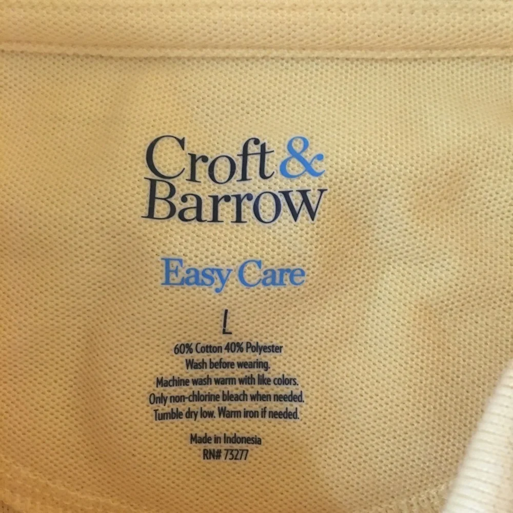 Croft & Barrow Men’s  Yellow polo shirt  Size L